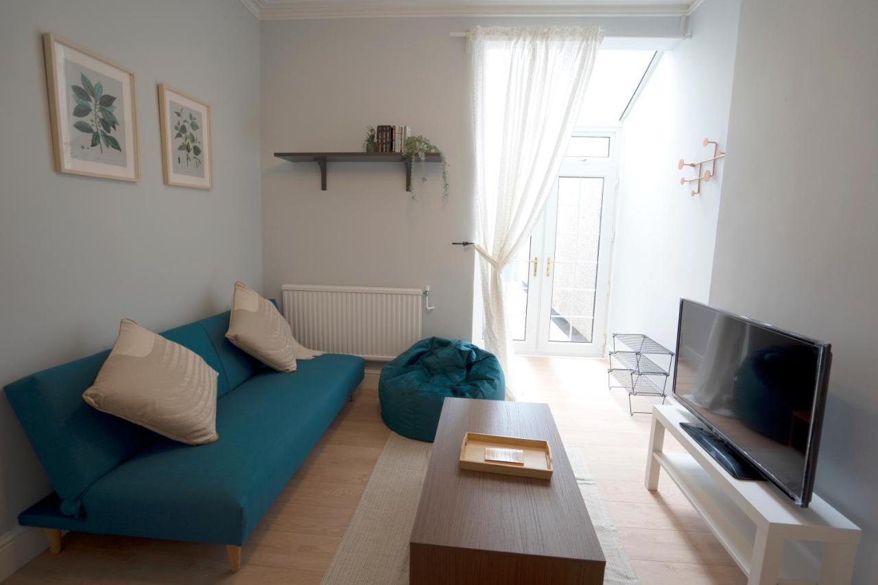Beautiful Family Home In The Heart Of Swansea Esterno foto