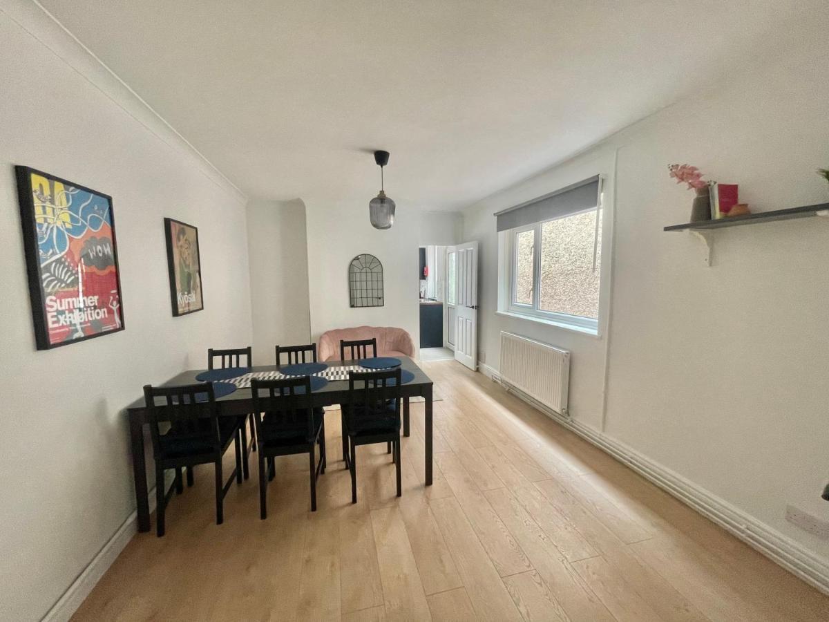 Beautiful Family Home In The Heart Of Swansea Esterno foto